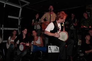 74850_10151065408269503_1511415316_n